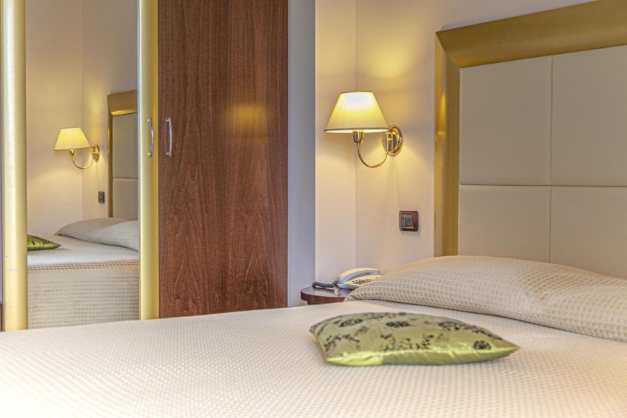 Hotel Metropolitan Bellaria-Igea Marina Eksteriør billede