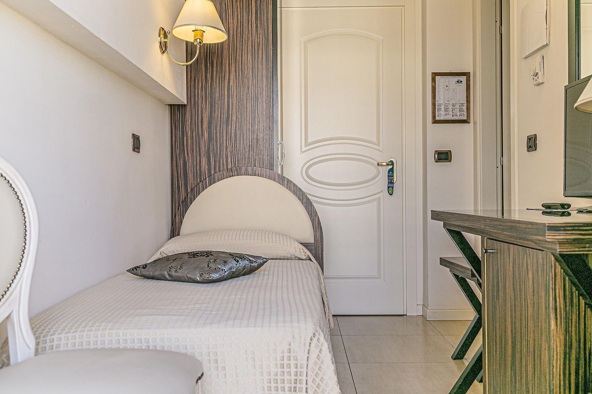 Hotel Metropolitan Bellaria-Igea Marina Eksteriør billede