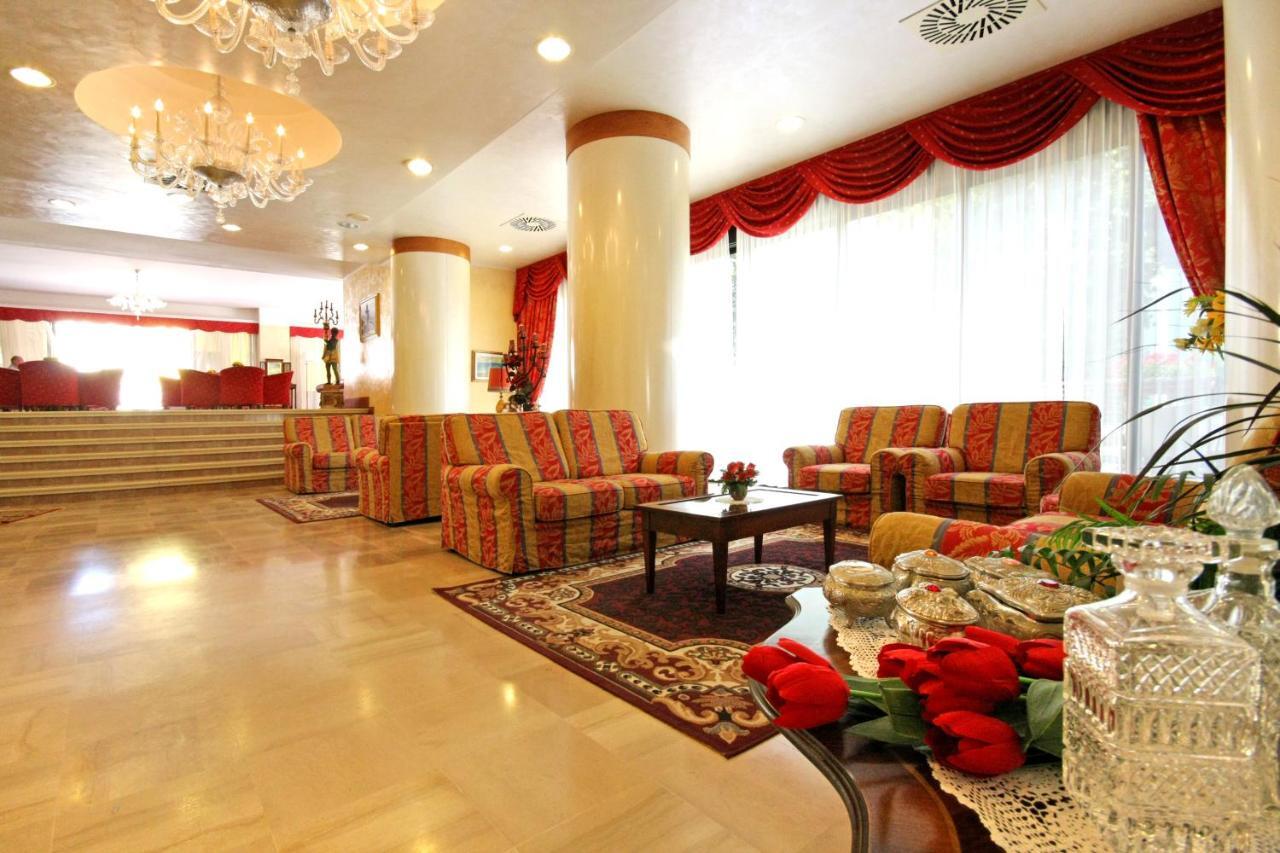 Hotel Metropolitan Bellaria-Igea Marina Eksteriør billede